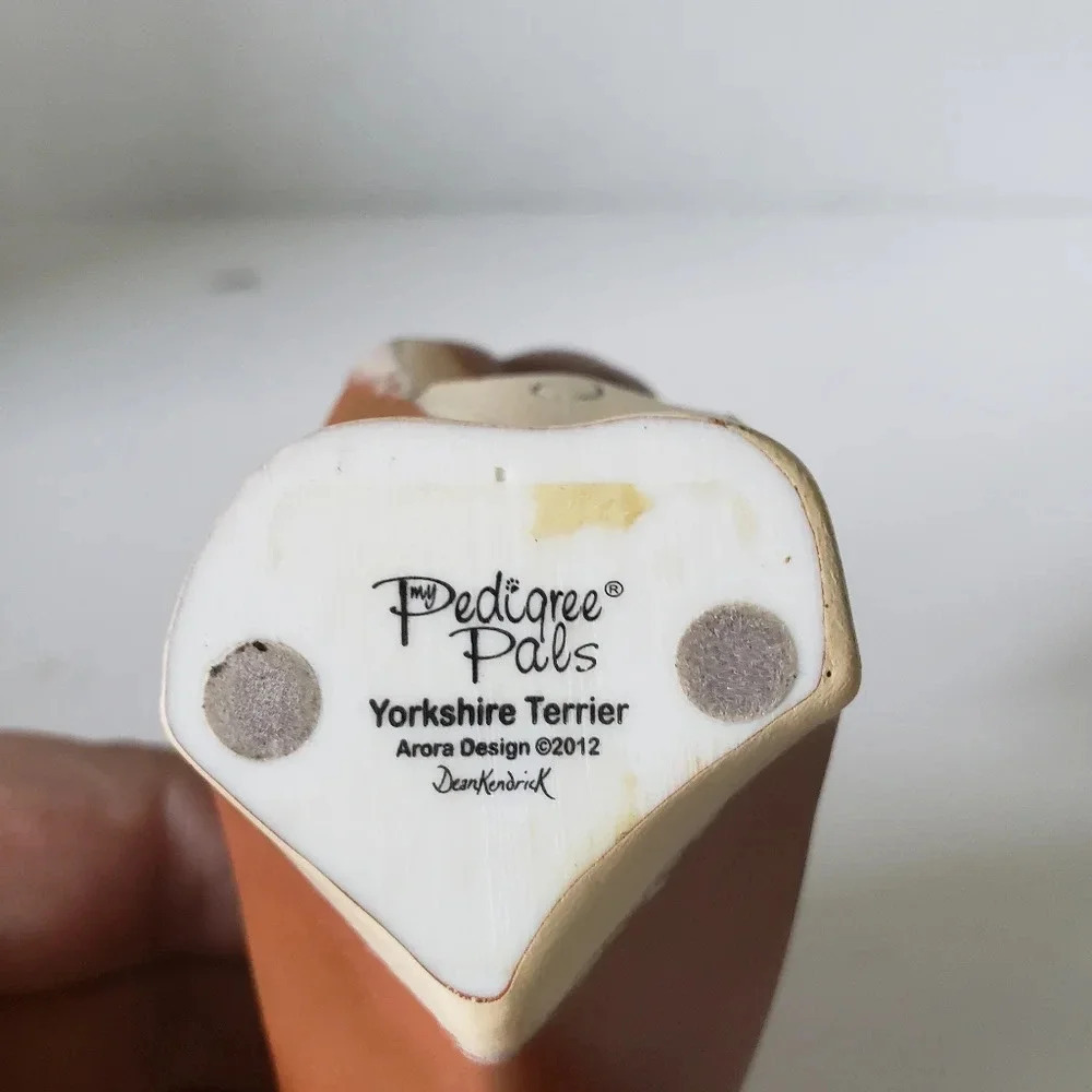 My Pedigree Pals Yorkshire Terrier Arora Design Small Dog Figurine 2012 . - Picture 7 of 8